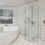 Stunning In Nexo With Kitchen Feriehus