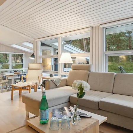 Stunning In Nexo With Kitchen *