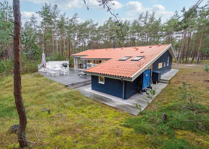 Сasa de vacaciones Stunning In Nexo With Kitchen